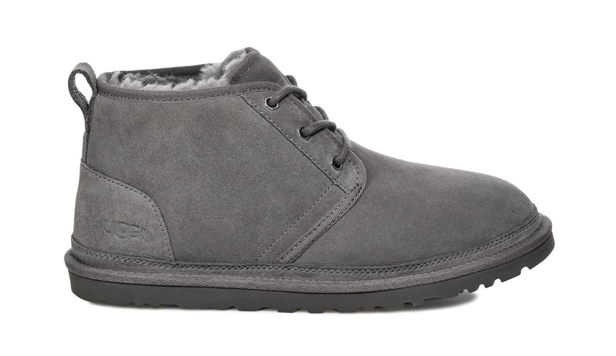 UGG Men s Neumel Walking Depot